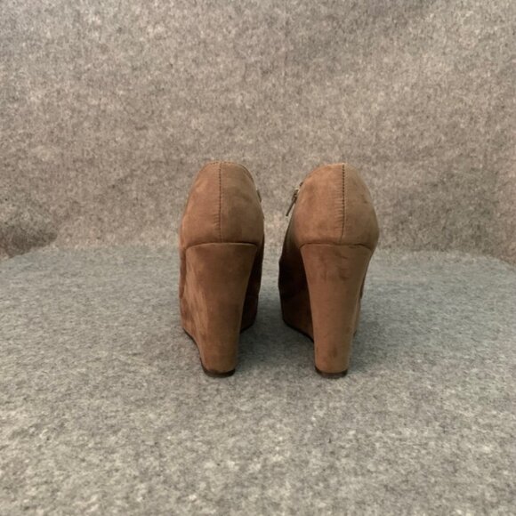 Chinese Laundry Hot Desert Women’s Wedge Side Zip Heel Booties - Picture 11 of 12